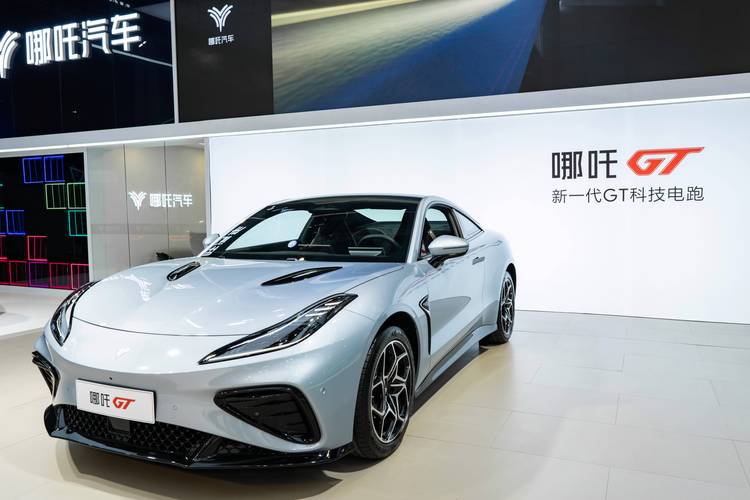 东莞东城区磊梦腾企业管理咨询哪吒汽车在智能汽车领域的表现，领途汽车在新能源汽车市场中的影响力